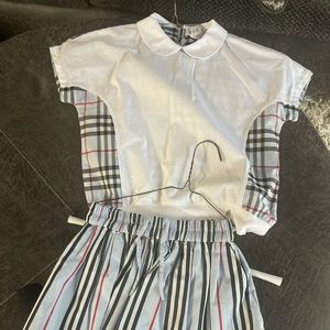 Burberry Two piece kid set